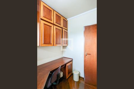 Apartamento à venda com 139m², 3 quartos e 2 vagasQuarto 1