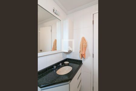 Apartamento à venda com 139m², 3 quartos e 2 vagasBanheiro da suíte