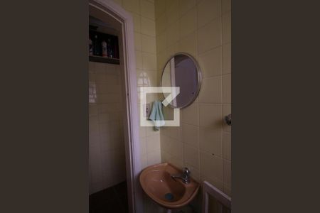 Casa à venda com 164m², 3 quartos e 4 vagasBanheiro