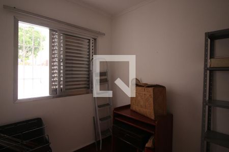 Casa à venda com 164m², 3 quartos e 4 vagasQuarto de Serviço