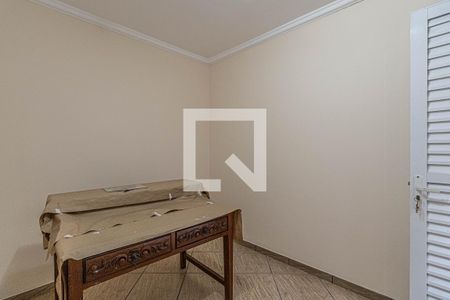 Casa à venda com 514m², 6 quartos e 8 vagas Casa à venda com 514m², 6 quartos e 8 vagasQuarto de Serviço