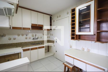 Apartamento à venda com 90m², 3 quartos e 2 vagasCozinha