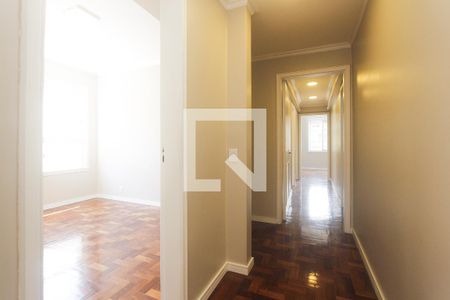 Corredor de apartamento para alugar com 4 quartos, 154m² em Rio Branco, Porto Alegre