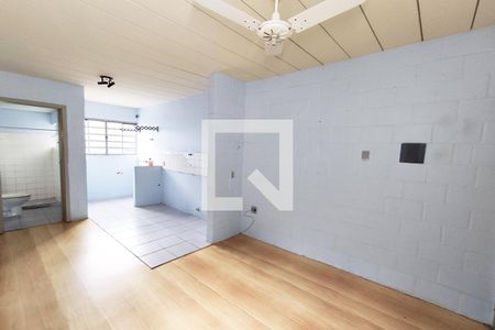 Sala de apartamento para alugar com 2 quartos, 46m² em Canudos, Novo Hamburgo