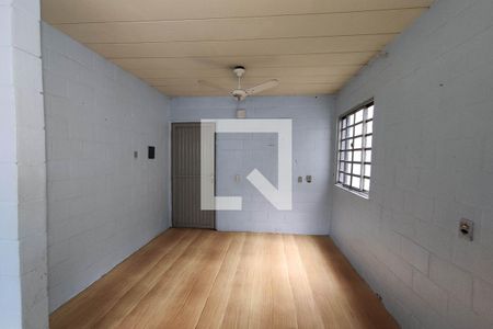 Sala de apartamento para alugar com 2 quartos, 46m² em Canudos, Novo Hamburgo