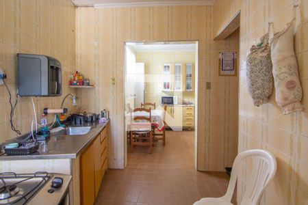 Casa à venda com 240m², 3 quartos e 2 vagasCozinha