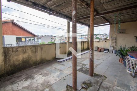 Casa à venda com 240m², 3 quartos e 2 vagasQuintal