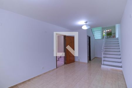 Sala de casa para alugar com 3 quartos, 150m² em Vila Lucia, São Paulo