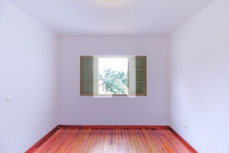 Quarto 1 de casa para alugar com 3 quartos, 150m² em Vila Lucia, São Paulo