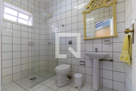 Casa à venda com 289m², 3 quartos e 10 vagasBanheiro externo