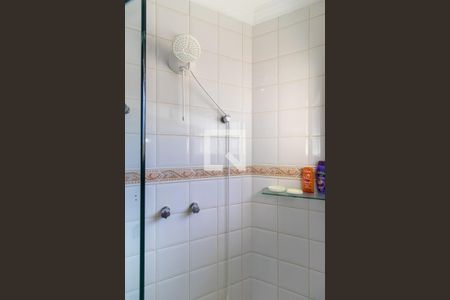 Casa à venda com 289m², 3 quartos e 10 vagasBanheiro da suíte 3