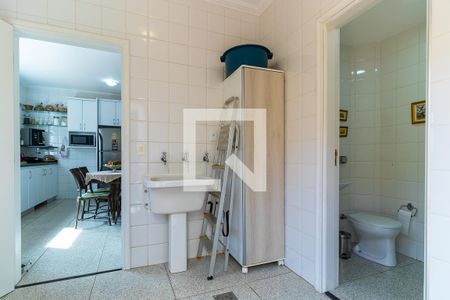 Casa à venda com 289m², 3 quartos e 10 vagasÁrea de serviço