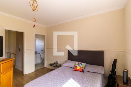 Casa à venda com 289m², 3 quartos e 10 vagasQuarto da suíte 2