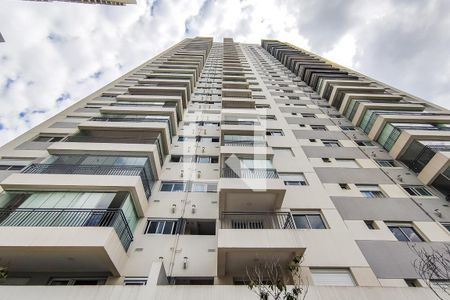 Apartamento à venda com 129m², 3 quartos e 3 vagas Apartamento à venda com 129m², 3 quartos e 3 vagasFachada