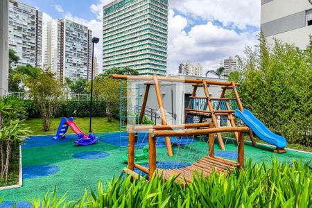 Apartamento à venda com 129m², 3 quartos e 3 vagas Apartamento à venda com 129m², 3 quartos e 3 vagasÁrea Comum - Playground