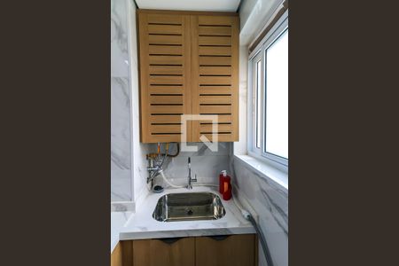 Apartamento à venda com 129m², 3 quartos e 3 vagas Apartamento à venda com 129m², 3 quartos e 3 vagasÁrea de Serviço