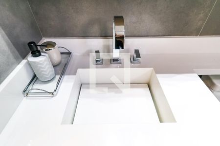 Apartamento à venda com 129m², 3 quartos e 3 vagas Apartamento à venda com 129m², 3 quartos e 3 vagasBanheiro Suíte 1