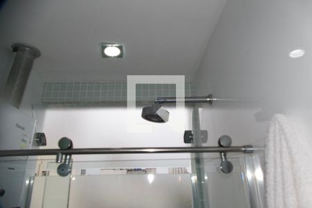 Apartamento à venda com 298m², 4 quartos e 2 vagas Apartamento à venda com 298m², 4 quartos e 2 vagasBanheiro social