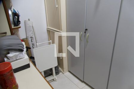 Apartamento à venda com 298m², 4 quartos e 2 vagas Apartamento à venda com 298m², 4 quartos e 2 vagasQuarto