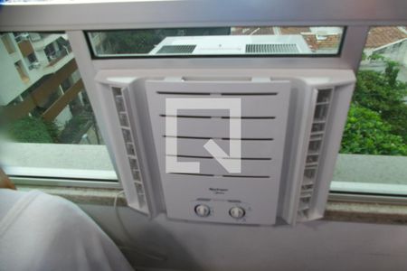 Apartamento à venda com 298m², 4 quartos e 2 vagas Apartamento à venda com 298m², 4 quartos e 2 vagasQuarto 1