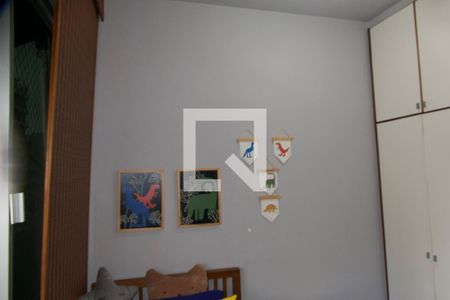 Apartamento à venda com 298m², 4 quartos e 2 vagas Apartamento à venda com 298m², 4 quartos e 2 vagasQuarto 2