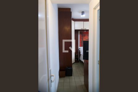 Apartamento à venda com 298m², 4 quartos e 2 vagas Apartamento à venda com 298m², 4 quartos e 2 vagasSuíte