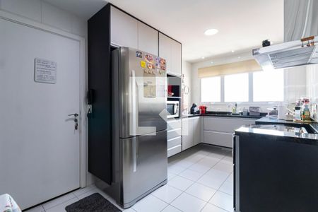 Apartamento à venda com 213m², 2 quartos e 3 vagasCozinha
