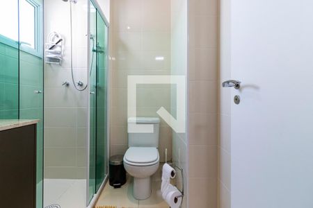 Apartamento à venda com 213m², 2 quartos e 3 vagasBanheiro da Suíte 1