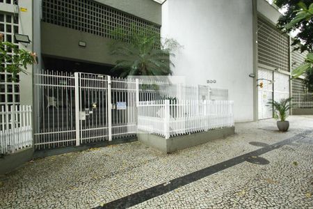 Apartamento à venda com 166m², 4 quartos e 1 vagaEntrada