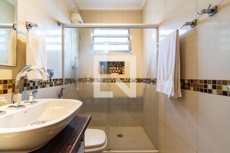 Casa à venda com 180m², 3 quartos e 3 vagas Casa à venda com 180m², 3 quartos e 3 vagasBanheiro da Suíte