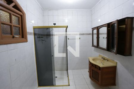Casa à venda com 250m², 2 quartos e 3 vagasBanheiro da Suíte