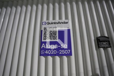 Casa à venda com 250m², 2 quartos e 3 vagasFachada