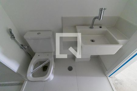 Studio para alugar com 42m², 1 quarto e sem vaga Studio para alugar com 42m², 1 quarto e sem vagaBanheiro