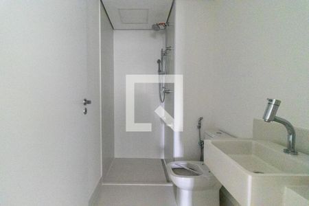 Studio para alugar com 42m², 1 quarto e sem vaga Studio para alugar com 42m², 1 quarto e sem vagaBanheiro