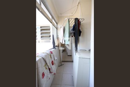 Apartamento à venda com 156m², 2 quartos e 1 vaga Apartamento à venda com 156m², 2 quartos e 1 vagaLavanderia