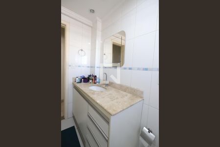 Apartamento à venda com 156m², 2 quartos e 1 vaga Apartamento à venda com 156m², 2 quartos e 1 vagaBanheiro