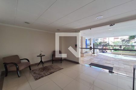 Apartamento à venda com 156m², 2 quartos e 1 vaga Apartamento à venda com 156m², 2 quartos e 1 vagaHall