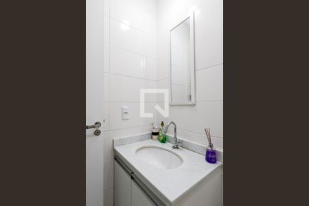 Apartamento para alugar com 52m², 2 quartos e 1 vaga Apartamento para alugar com 52m², 2 quartos e 1 vagaBanheiro