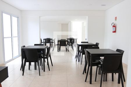Apartamento para alugar com 52m², 2 quartos e 1 vagaÁrea comum