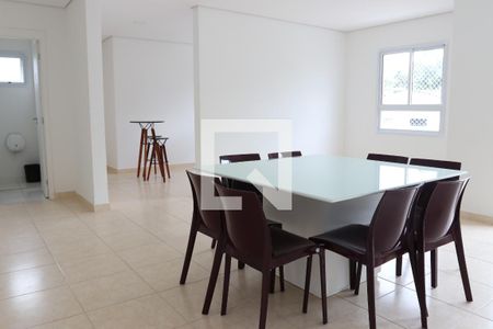 Apartamento para alugar com 52m², 2 quartos e 1 vagaÁrea comum