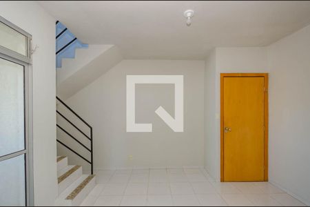Sala de apartamento para alugar com 3 quartos, 55m² em Palmeiras, Belo Horizonte