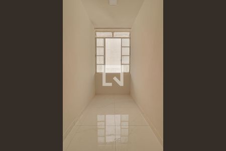 Sala de apartamento para alugar com 3 quartos, 100m² em Centro, Belo Horizonte