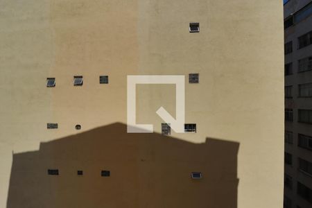 Vista da Sala de apartamento para alugar com 3 quartos, 100m² em Centro, Belo Horizonte