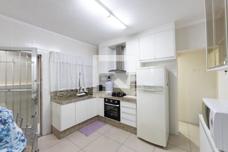 Casa à venda com 80m², 2 quartos e 1 vaga Casa à venda com 80m², 2 quartos e 1 vagaCozinha