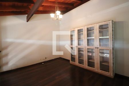 Casa à venda com 472m², 4 quartos e 5 vagasDescanso Andar Superior