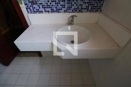 Casa à venda com 472m², 4 quartos e 5 vagasBanheiro da Suíte 3