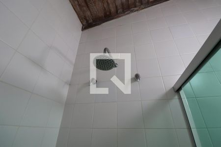 Casa à venda com 472m², 4 quartos e 5 vagasBanheiro da Suíte 1