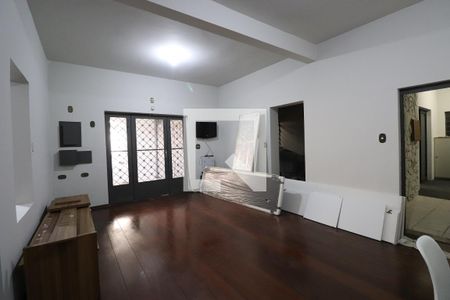 Casa à venda com 472m², 4 quartos e 5 vagasSala 2 Subsolo