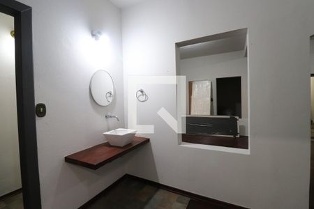 Casa à venda com 472m², 4 quartos e 5 vagasLavabo 2