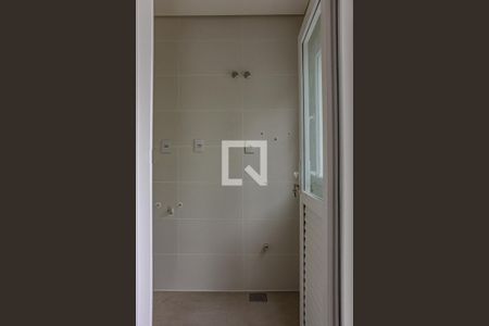 Casa à venda com 125m², 3 quartos e 2 vagas Casa à venda com 125m², 3 quartos e 2 vagasÁrea de Serviço